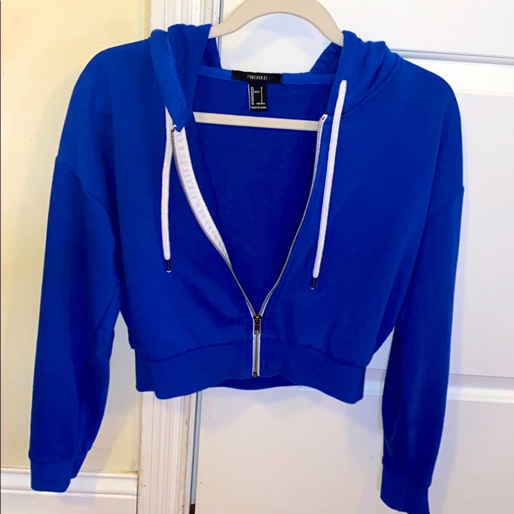 Cropped zip-up hoodie